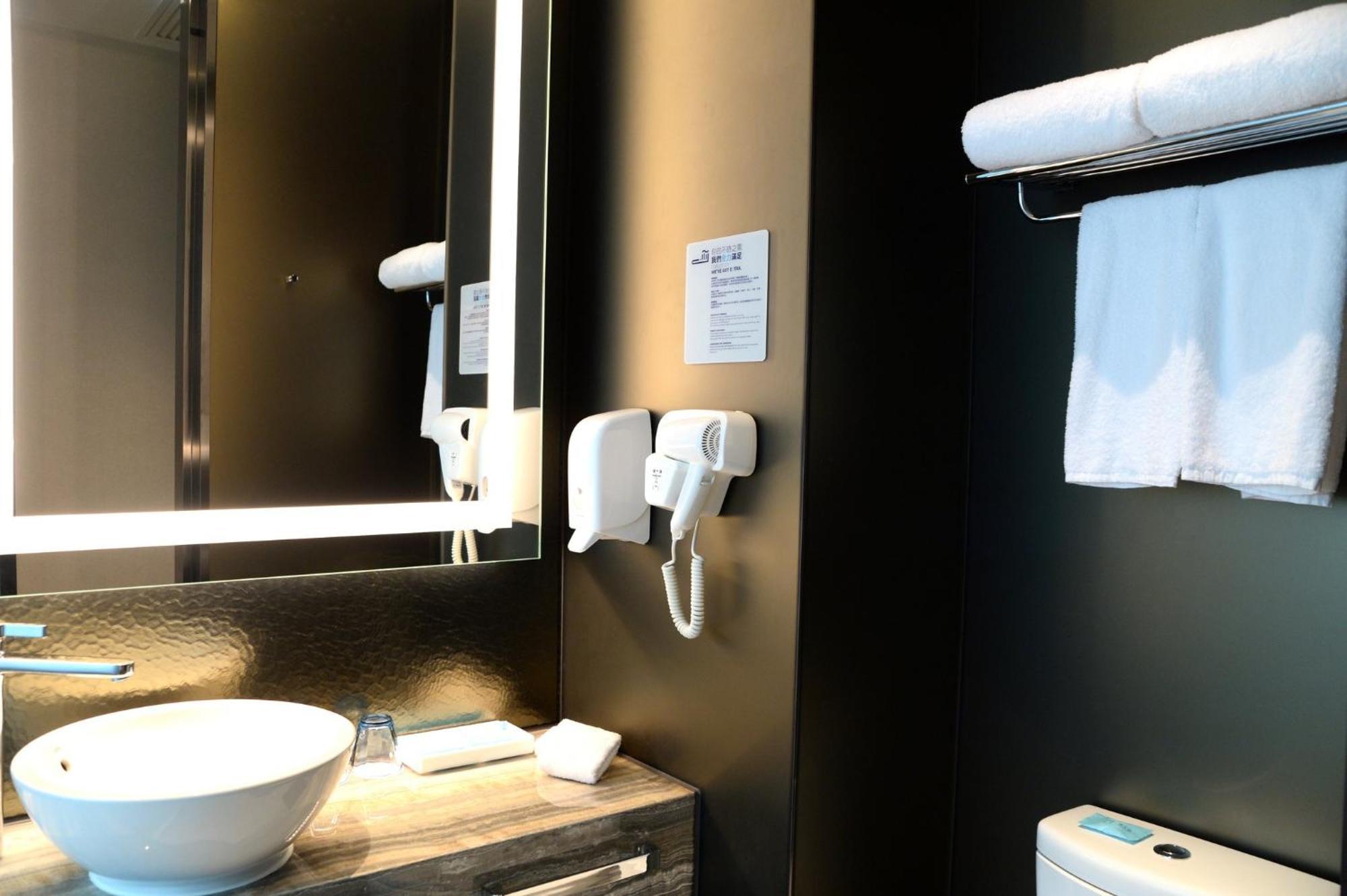Holiday Inn Express Hong Kong Kowloon Cbd2 By Ihg Exteriör bild